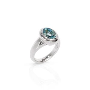 Ring mit Aquamarin