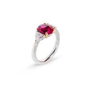 Ring mit Rubin und Diamant Herzen