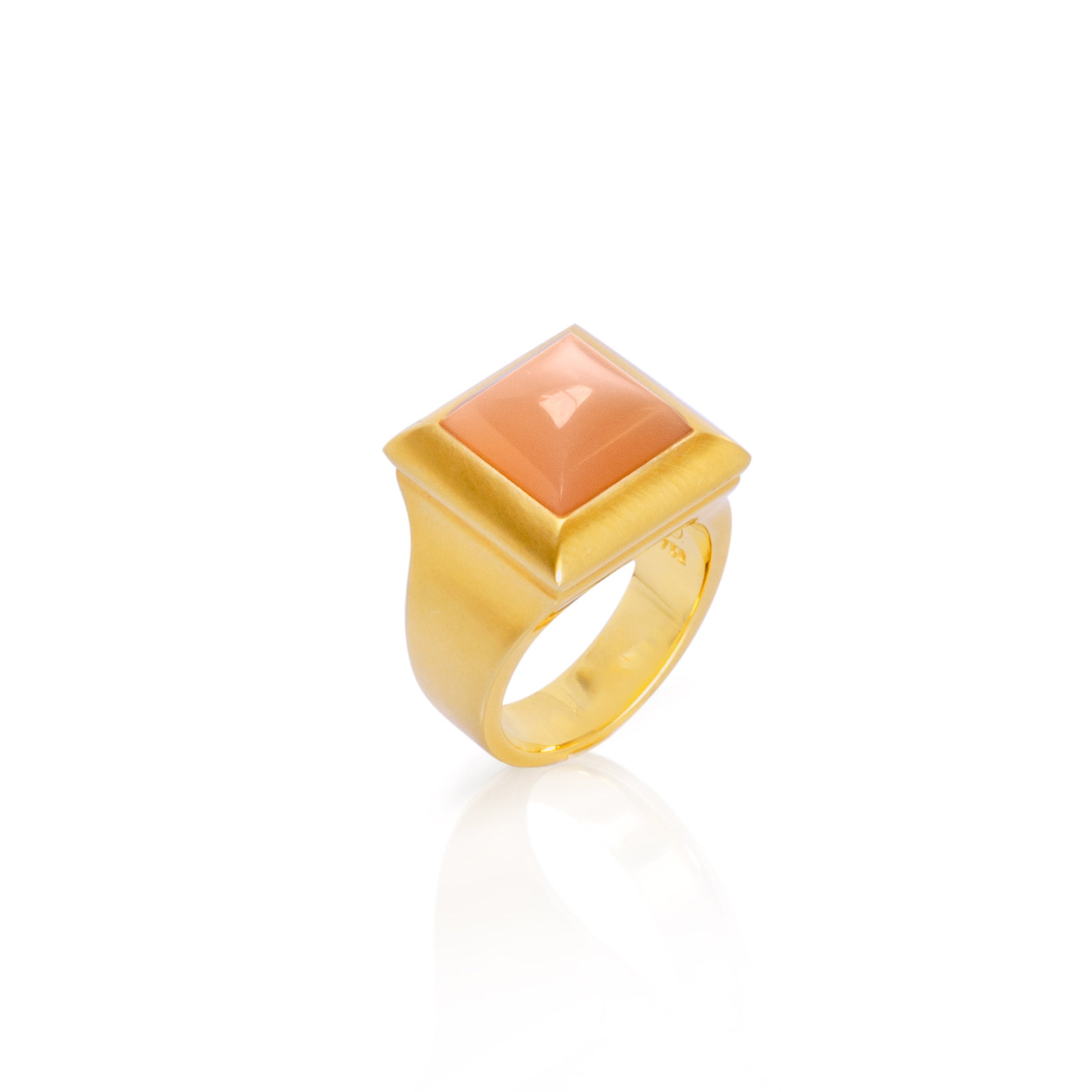 Ring mit orangenem Mondstein