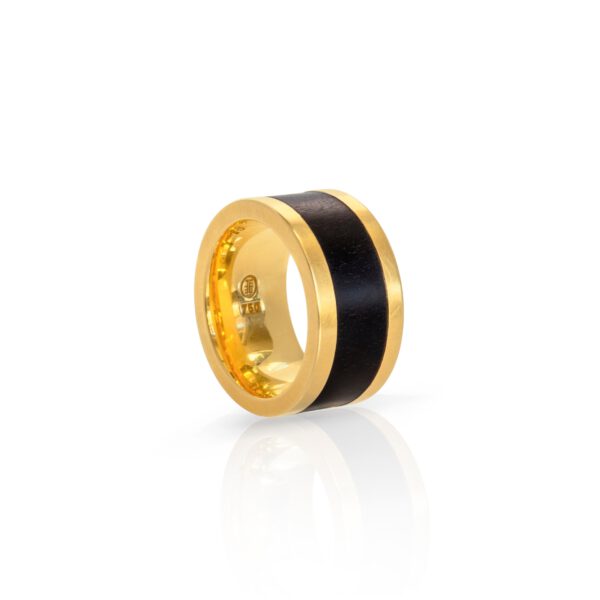 Ring mit Ebenholz