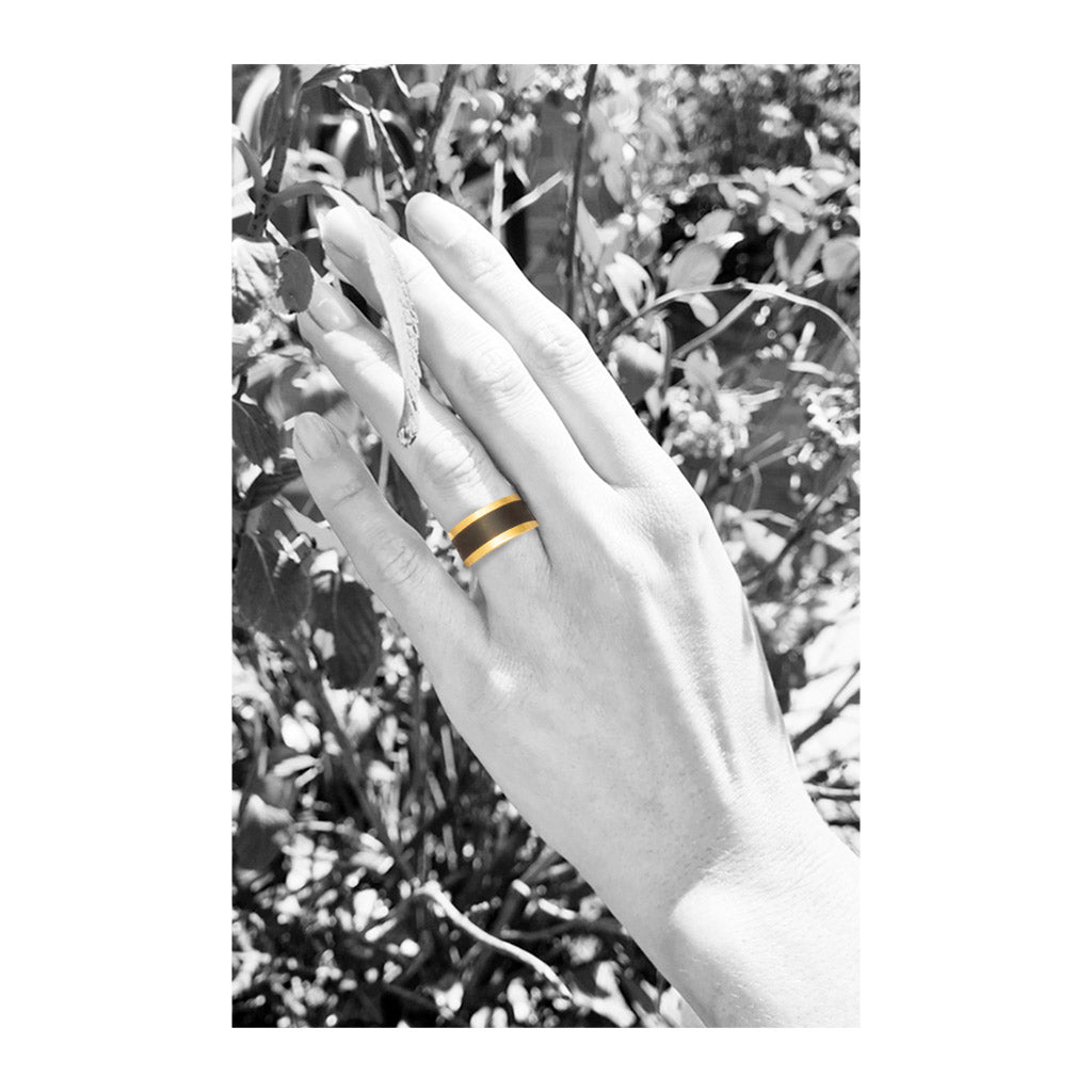 Ring mit Ebenholz – Bild 2