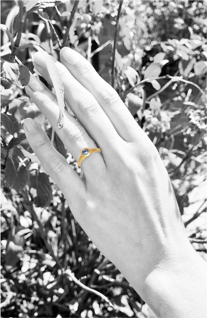 Ring mit Saphir - Image 2