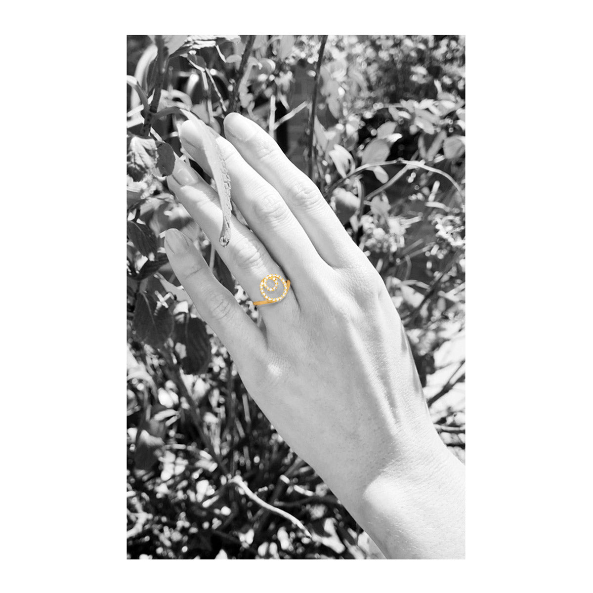 Ring „Loop“ mit 27 Brillanten - Image 3