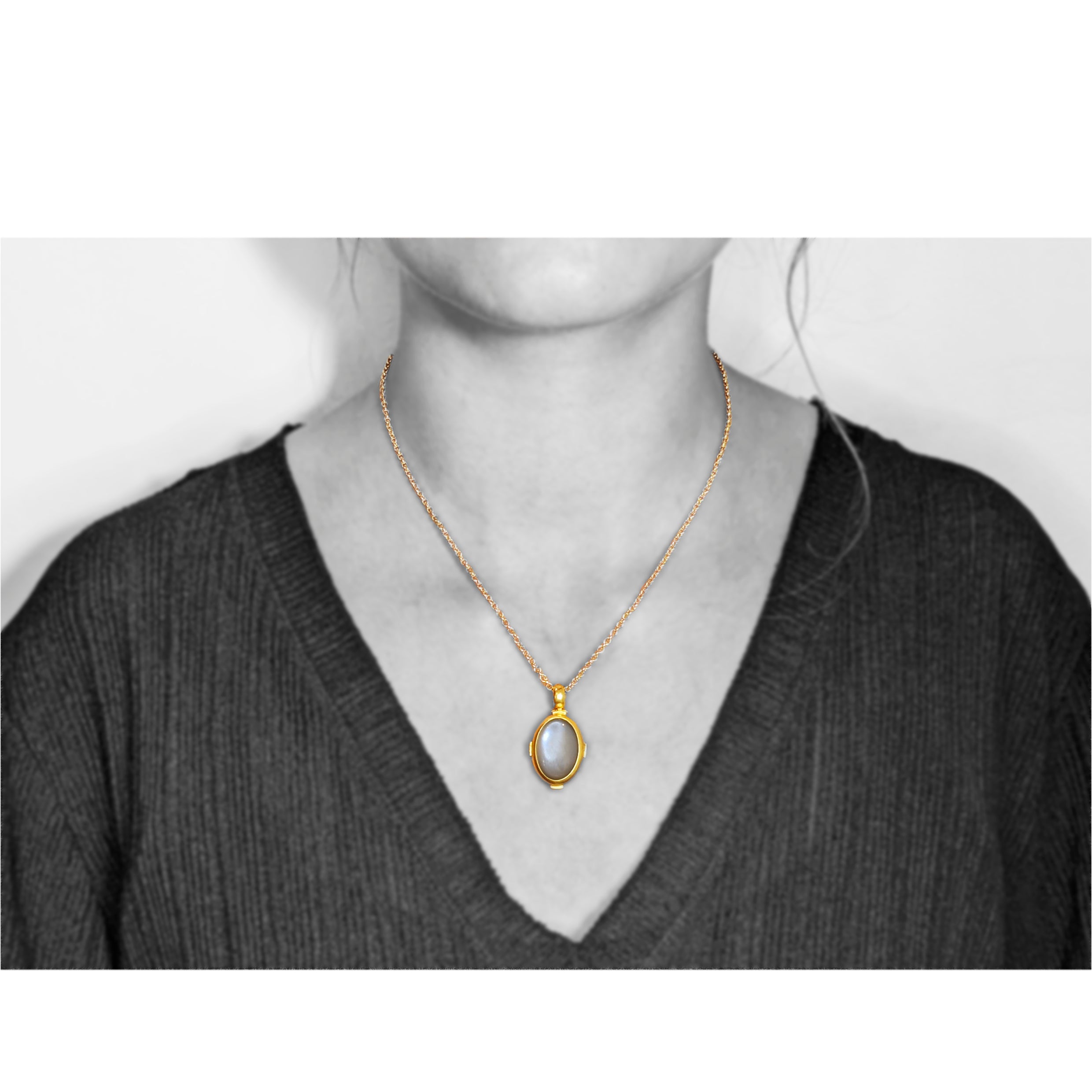Medaillon 750 Gelbgold mit Mondstein Cabochon und Brillant – Bild 4